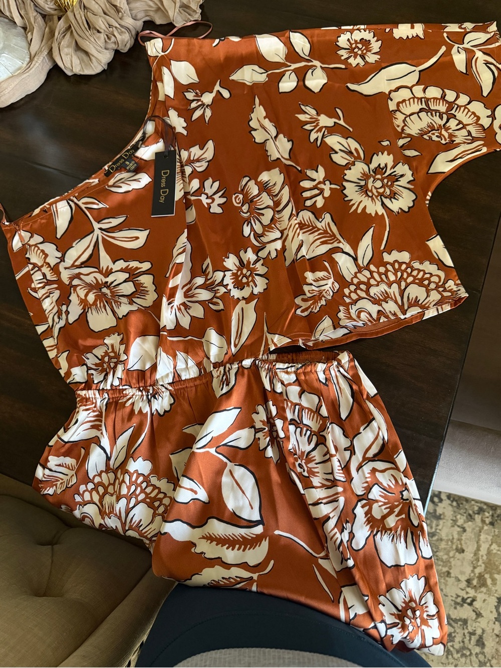 Rust Floral Maxi Dress with Side Slit and Relaxed Fit - Picture 10 of 13